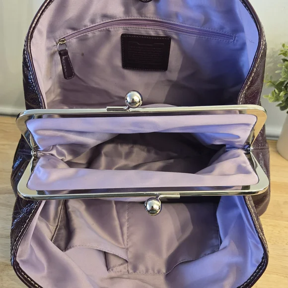 Y2K vintage Coach Signature Frame Carryall. Kisslock. Deep Plum. - Picture 9 of 14